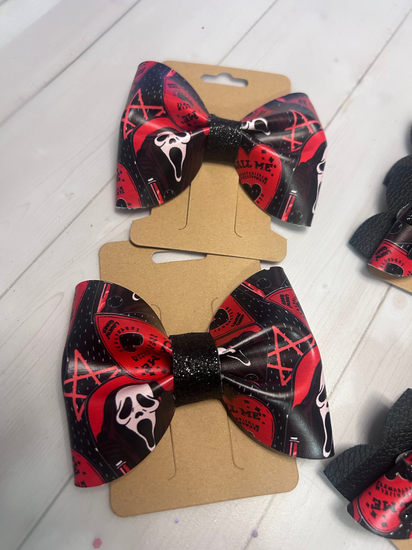 Scream horror hair bows
